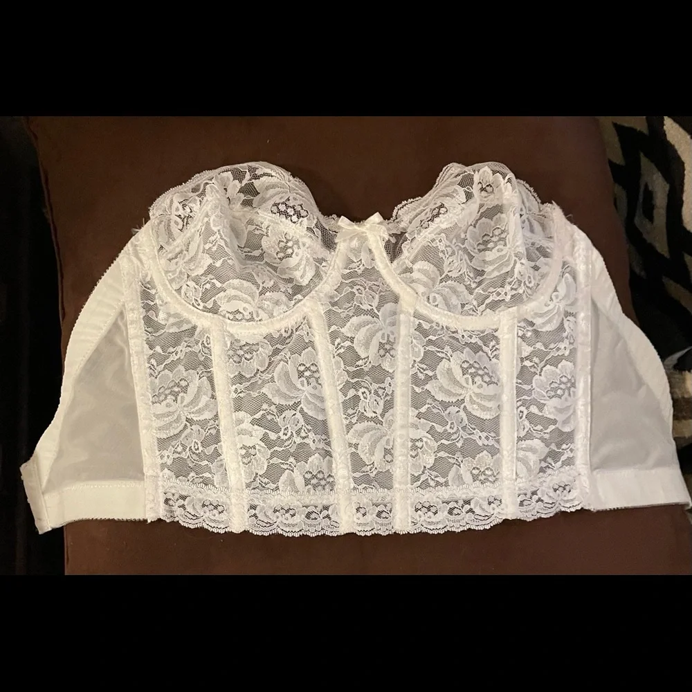 Vintage Like New 1970’s Wynette by Valmont White Lace Bustier Size 34C - Picture 1 of 4